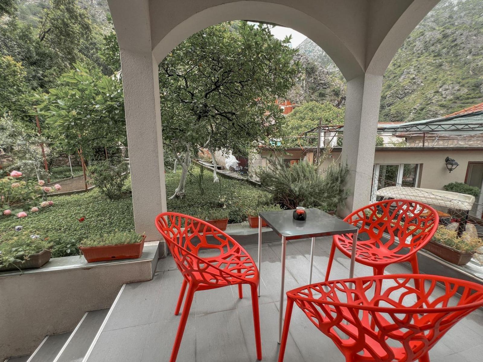 Ferienwohnung Absolute Adriatic Kotor Exterior foto